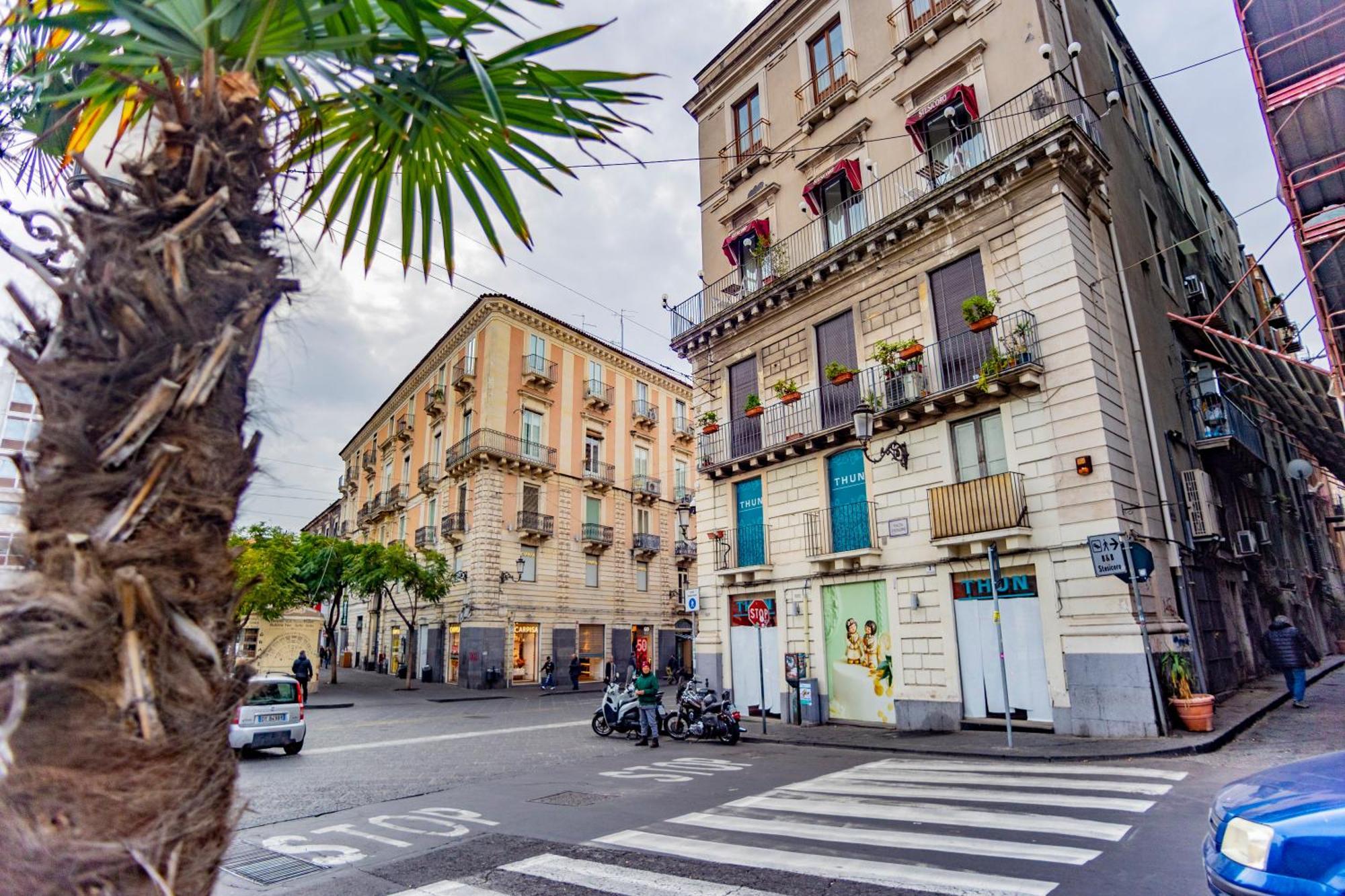 Katane' Room's Guest house Catania
